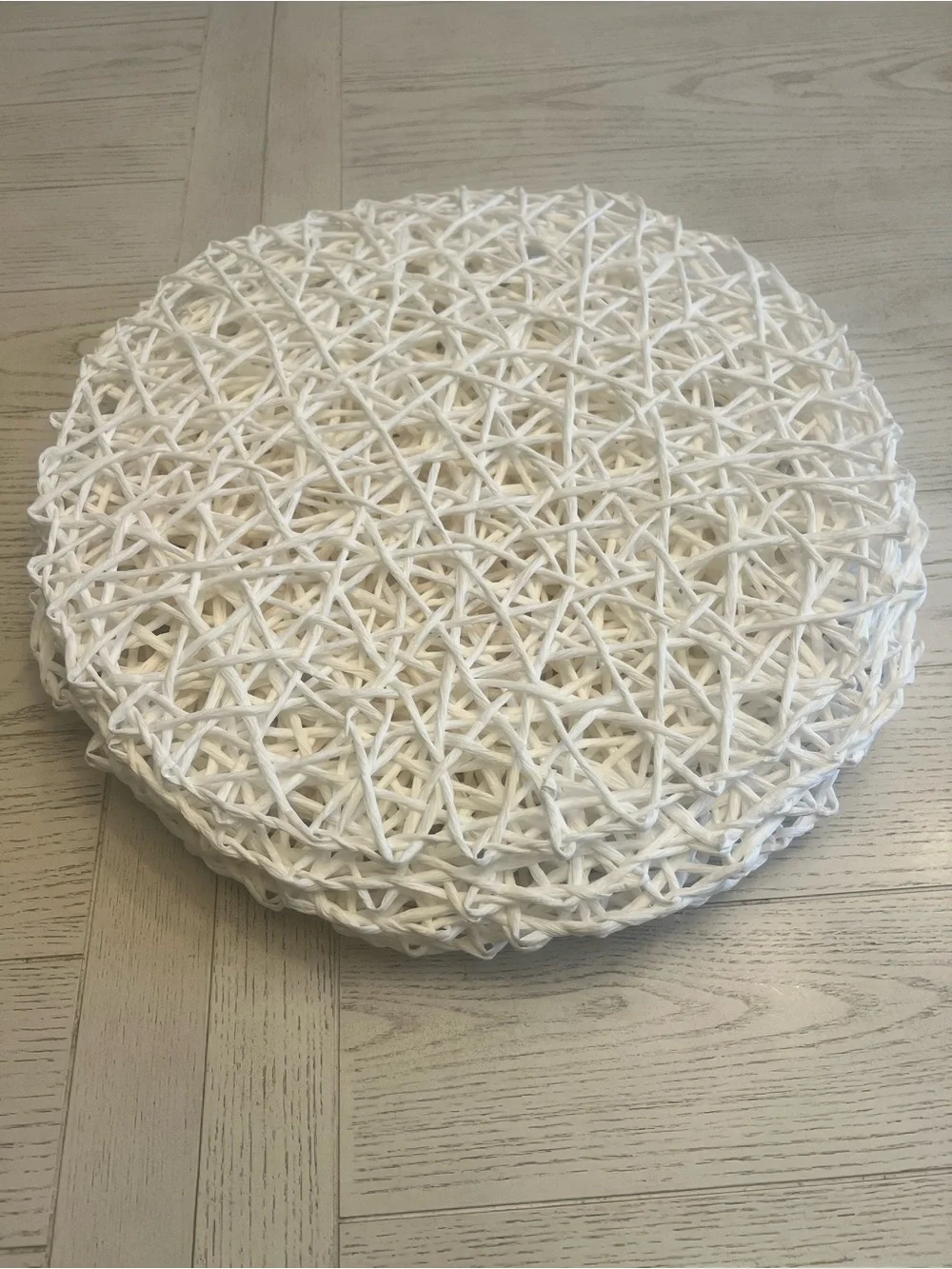 White Woven Round 15” Placemats- Set of 8